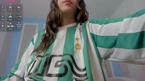 Scarlet  online show from 12-17-25, 07:09