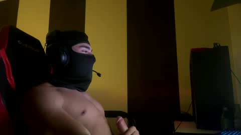 Snapshot of maskedheat_ chatting on 07-25-26, 10:51 maskedheat_ online show from 07-25-26, 10:51