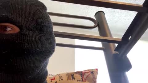 maskedvenomx online show from 11-17-25, 04:46