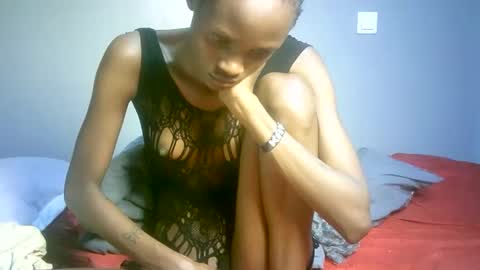 maskgang001 online show from 11-08-25, 02:12