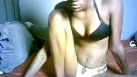 Snapshot of maskgang001 chatting on 07-20-26, 06:06 maskgang001 online show from 07-20-26, 06:06