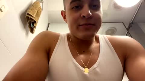 Snapshot of mason_bennet chatting on 12-27-24, 03:53 Mason Bennet online show from 12-27-24, 03:53