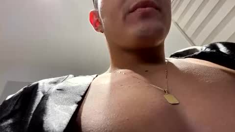 Snapshot of mason_bennet chatting on 01-18-25, 04:59 Mason Bennet online show from 01-18-25, 04:59