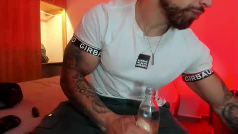 Snapshot of mason_fit chatting on 12-05-25, 10:13 Mason Andre online show from 12-05-25, 10:13