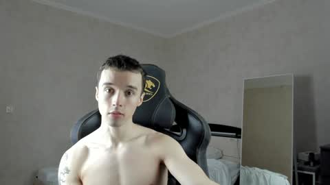 Snapshot of mason_warhol chatting on 01-28-25, 01:29 Mason online show from 01-28-25, 01:29