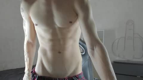 Snapshot of mason_warhol chatting on 09-11-25, 08:31 Mason online show from 09-11-25, 08:31