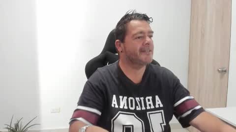 massimo_danger online show from 11-06-25, 03:46