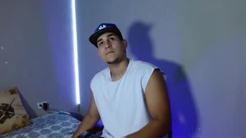 Snapshot of massimo_vidal chatting on 11-14-25, 11:57 massimo_vidal online show from 11-14-25, 11:57