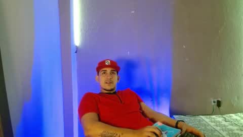 Snapshot of massimo_vidal chatting on 11-27-25, 06:43 massimo_vidal online show from 11-27-25, 06:43