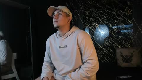 massimo_vidal online show from 04-12-26, 07:19