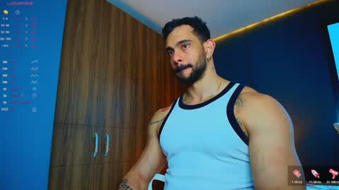 Snapshot of massimo_visconti chatting on 07-17-26, 01:40 massimo online show from 07-17-26, 01:40