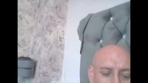 Snapshot of massivecock1980604187 chatting on 09-17-25, 03:57 massivecock1980604187 online show from 09-17-25, 03:57