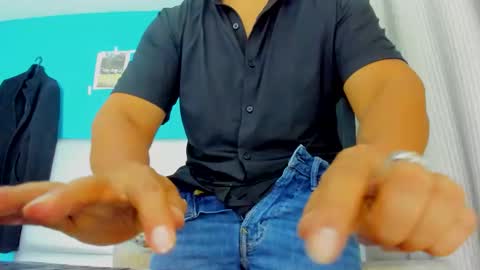 doriam online show from 04-07-26, 07:53