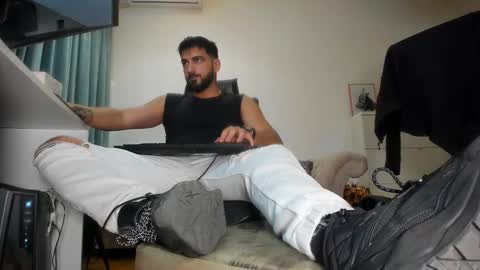 Matthew online show from 09-20-25, 05:08