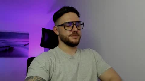 Alex online show from 01-12-26, 07:41