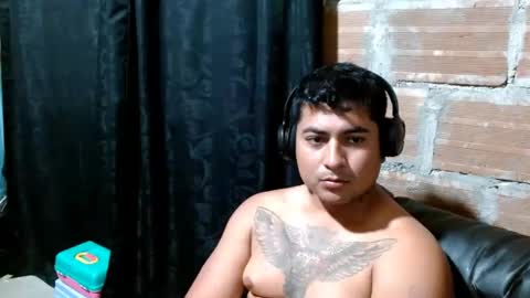 Snapshot of master_aron chatting on 11-18-25, 06:45 master_aron online show from 11-18-25, 06:45