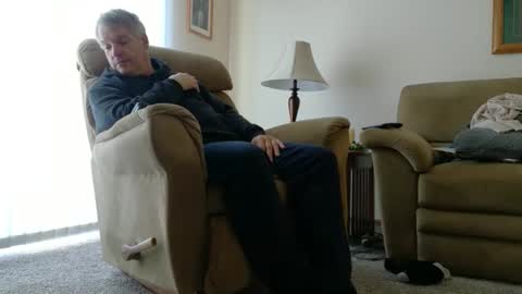 Master Thorn online show from 12-17-25, 02:45