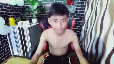 Snapshot of masteralex19 chatting on 03-02-26, 04:58 Alex online show from 03-02-26, 04:58