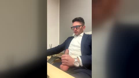 Master Boss online show from 04-08-26, 11:32