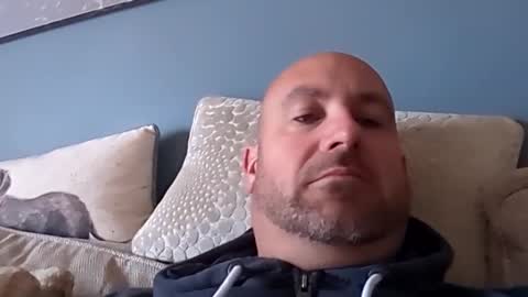 Snapshot of masterclass69er chatting on 12-17-25, 10:54 Bob online show from 12-17-25, 10:54