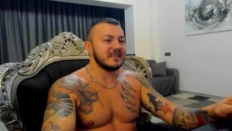 Snapshot of masterdevil11 chatting on 10-18-25, 08:09 Jocker online show from 10-18-25, 08:09