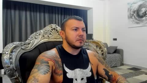 Snapshot of masterdevil11 chatting on 11-01-25, 10:34 Jocker online show from 11-01-25, 10:34