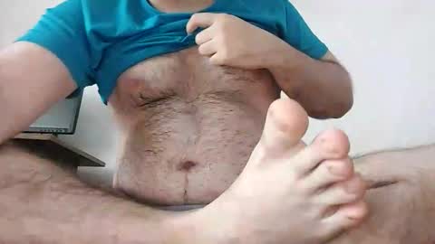 Snapshot of masterdom995 chatting on 12-15-25, 07:56 MasterClass online show from 12-15-25, 07:56