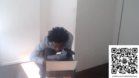 Snapshot of masterdomfuck chatting on 11-25-25, 12:27 Masterdomfuck online show from 11-25-25, 12:27