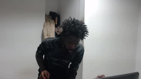 Snapshot of masterdomfuck chatting on 02-04-26, 07:47 Masterdomfuck online show from 02-04-26, 07:47