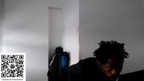 Snapshot of masterdomfuck chatting on 03-04-26, 05:41 Masterdomfuck online show from 03-04-26, 05:41