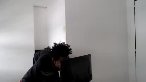 Snapshot of masterdomfuck chatting on 03-12-26, 05:19 Masterdomfuck online show from 03-12-26, 05:19