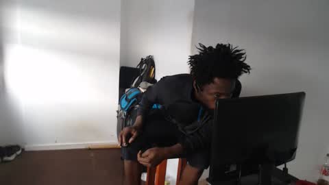 Snapshot of masterdomfuck chatting on 03-16-26, 06:12 Masterdomfuck online show from 03-16-26, 06:12