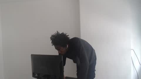 Snapshot of masterdomfuck chatting on 03-29-26, 05:35 Masterdomfuck online show from 03-29-26, 05:35