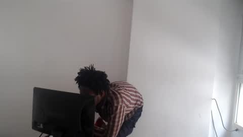 Snapshot of masterdomfuck chatting on 04-05-26, 06:05 Masterdomfuck online show from 04-05-26, 06:05