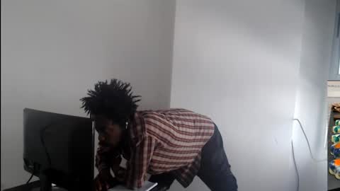 Snapshot of masterdomfuck chatting on 04-10-26, 04:44 Masterdomfuck online show from 04-10-26, 04:44