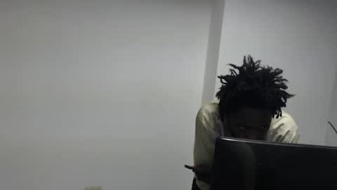 Snapshot of masterdomfuck chatting on 04-18-26, 10:21 Masterdomfuck online show from 04-18-26, 10:21