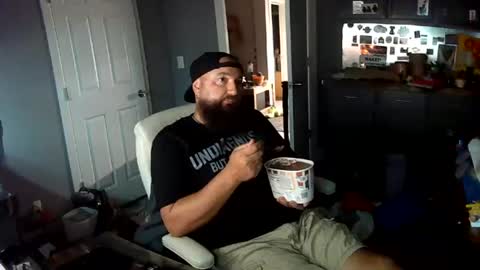 Snapshot of masterdurt chatting on 06-25-26, 02:55 The Big Duurty online show from 06-25-26, 02:55
