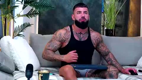 masterkingofmuscle online show from 09-10-25, 07:41