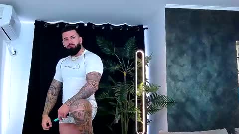 masterkingofmuscle online show from 11-21-25, 08:13