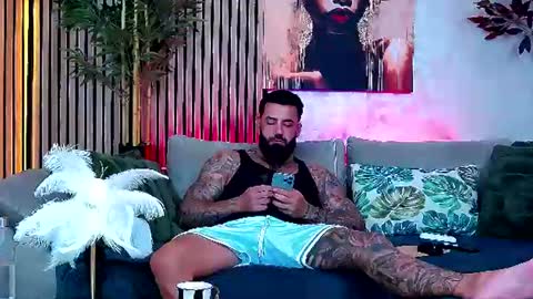 Snapshot of masterkingofmuscle chatting on 07-22-26, 07:44 masterkingofmuscle online show from 07-22-26, 07:44