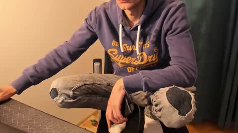 Silly Rabbit  online show from 02-10-25, 12:18