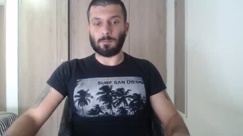 Snapshot of masterofinfatuation chatting on 12-04-24, 07:01   online show from 12-04-24, 07:01