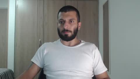 Snapshot of masterofinfatuation chatting on 12-06-24, 03:08   online show from 12-06-24, 03:08