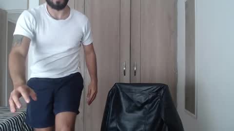 Snapshot of masterofinfatuation chatting on 12-06-24, 04:28   online show from 12-06-24, 04:28