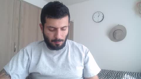 Snapshot of masterofinfatuation chatting on 01-22-25, 07:45   online show from 01-22-25, 07:45