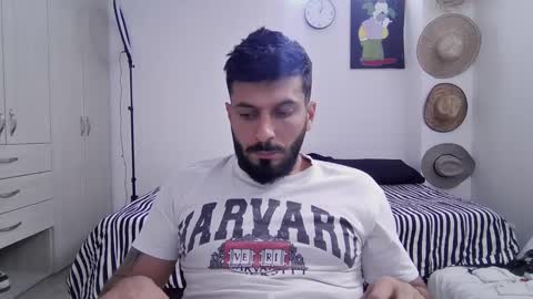 Snapshot of masterofinfatuation chatting on 02-18-25, 03:43   online show from 02-18-25, 03:43