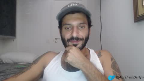 Snapshot of masterofinfatuation chatting on 10-04-25, 12:58   online show from 10-04-25, 12:58