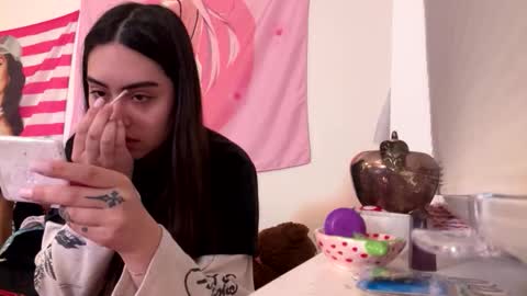 Snapshot of masturbatingmariamiller chatting on 12-01-25, 12:48 masturbatingmariamiller online show from 12-01-25, 12:48