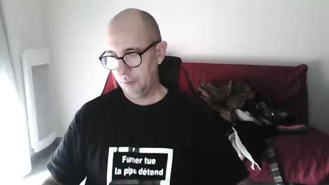 Snapshot of mat11efou chatting on 01-08-26, 10:39 mat11efou online show from 01-08-26, 10:39