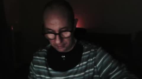 Snapshot of mat11efou chatting on 01-18-26, 01:20 mat11efou online show from 01-18-26, 01:20